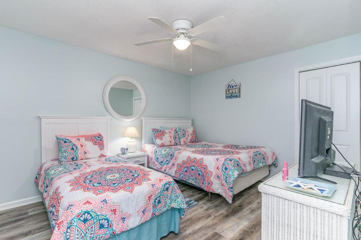 Lazy Days Beach Getaway Apartment Myrtle Beach Exterior photo