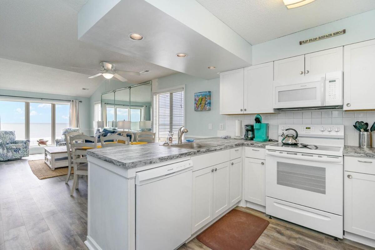 Lazy Days Beach Getaway Apartment Myrtle Beach Exterior photo